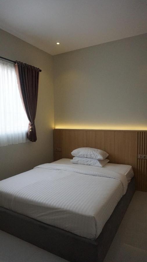 Wisma Lotus 2 Syariah Banyumas Exteriör bild